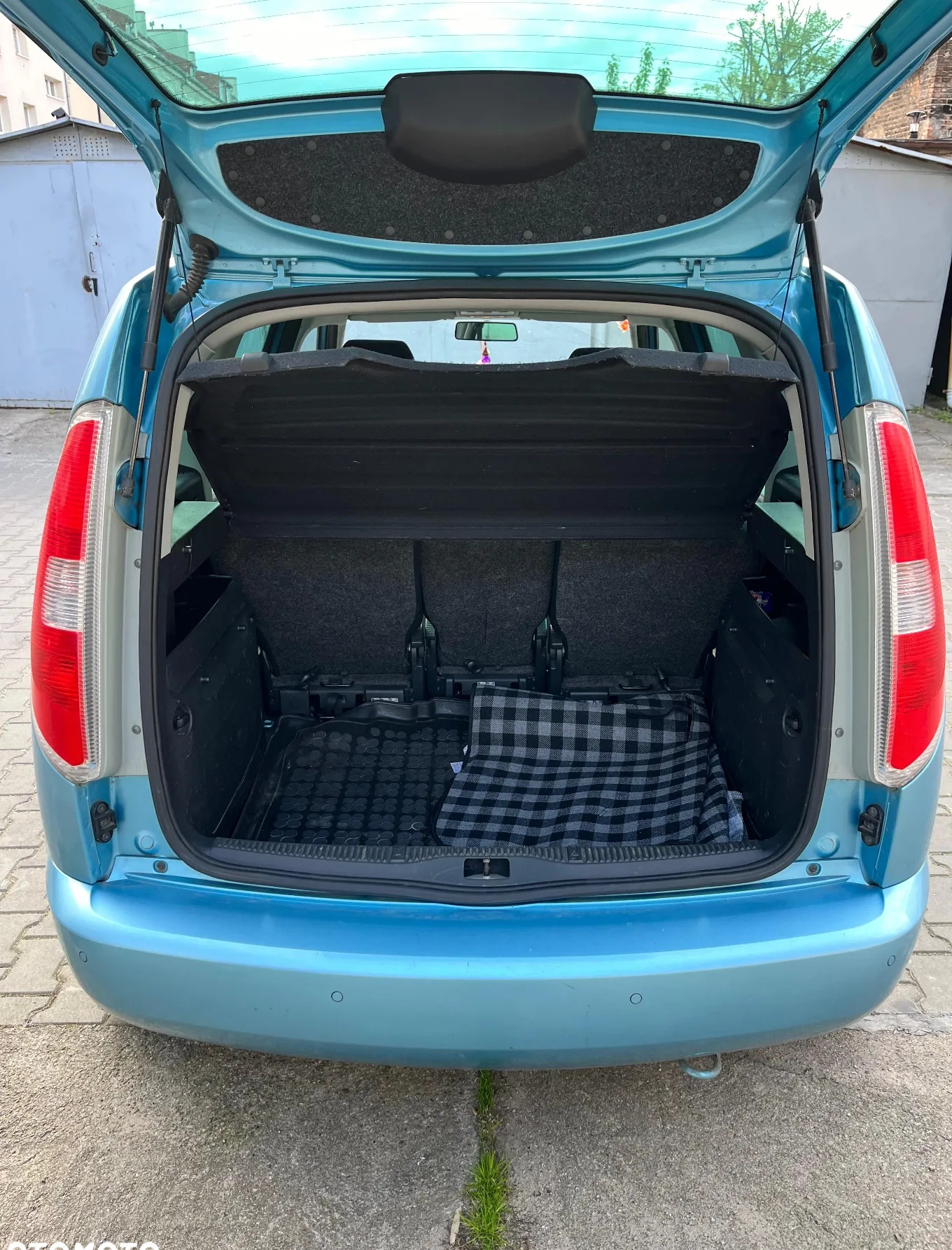 Skoda Roomster cena 21000 przebieg: 125000, rok produkcji 2012 z Poznań małe 106